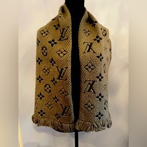 Louis Vuitton Scarf